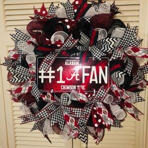 Alabama Crimson Tide Fan Wreath - Red and Black